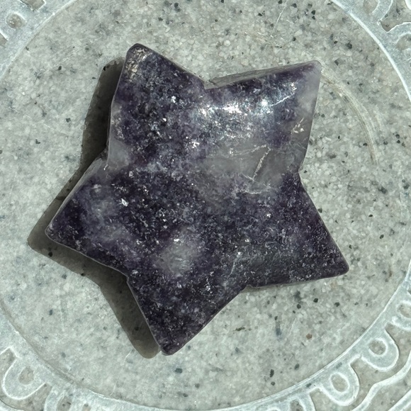 Lepidolite Star Crystal Carving, 44 grams - Picture 7 of 14